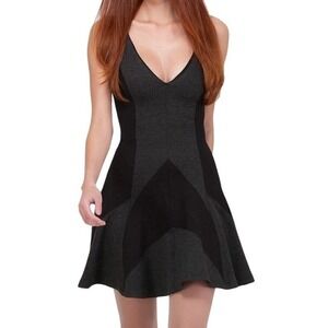 HALE BOB Sleeveless V‎ Neck Fit and Flare Dress Panel Blocked Black & Gray EUC S